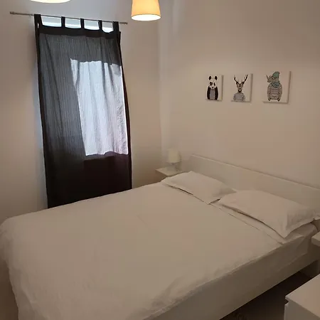 Διαμέρισμα Blue 1